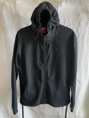 XL Nike Activewear Jacket